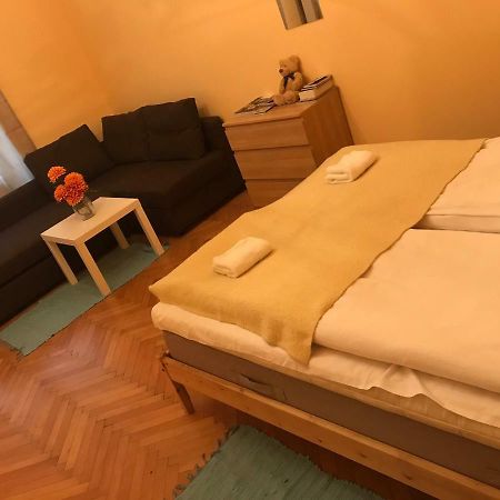 Blahnikova Aparthotel Praga Zewnętrze zdjęcie